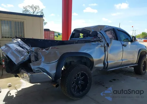 2014 Toyota Tundra Sr5 5.7L V8 z USA, uszkodzony, nr VIN 5TFRY5F17EX148772